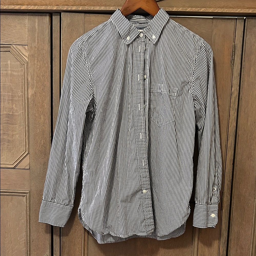 J Crew Classic Button Down Shirt